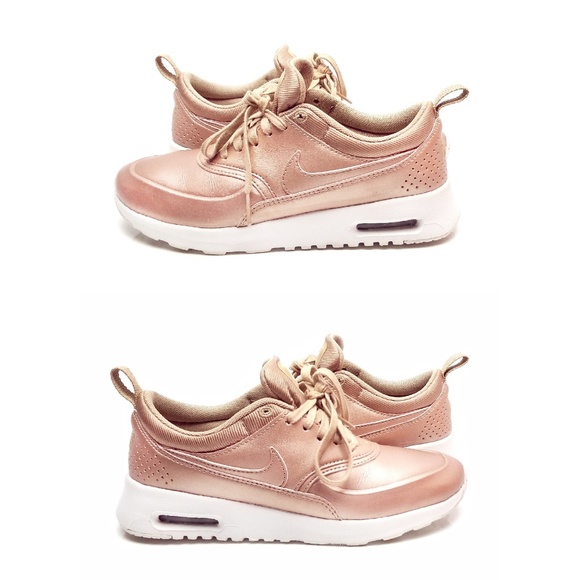 Nike Shoes - Highly Sought After SE Nike Rose Gold Thea!